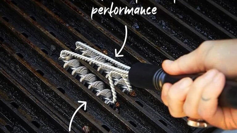 The $30 Bristle-Free Grill Brush That’s Saving Dads From a Trip to the ER